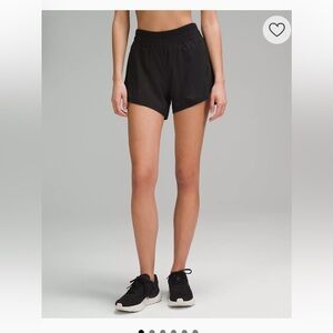 Lululemon track that shorts